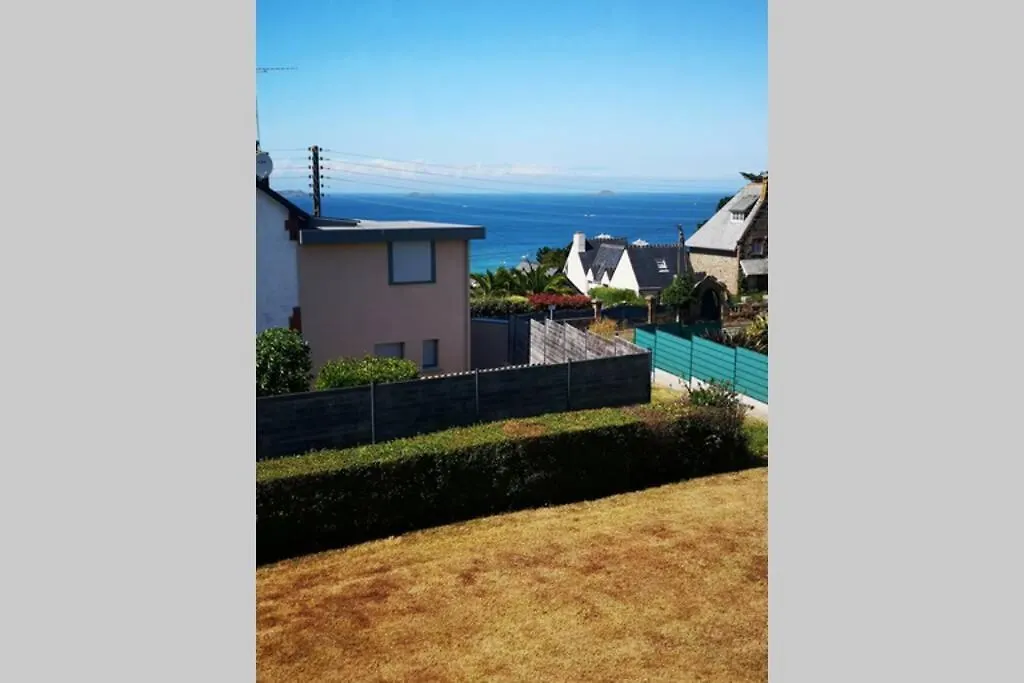 Leshorizonsperrosguirec Villa